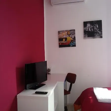 فندق مبيت وإفطار Nuovo Garibaldi *